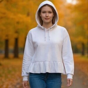 Jolie & Joy Women S White Oversized Fairy Balletcore Hoodie Peplum Raw Edge NWOT